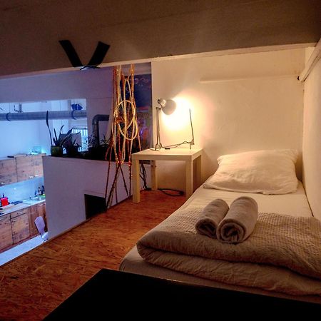 Einzigartiges 140Qm Loft - Party Ist Erlaubt! Apartamento Berlim Exterior foto
